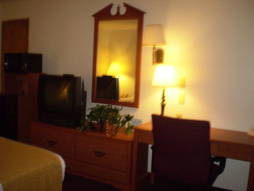 Quality Inn Klamath Falls - Crater Lake Gateway Room photo